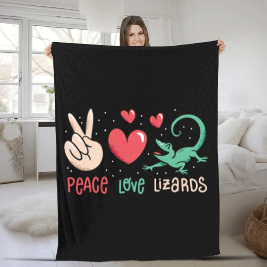 Peace love lizards cute lizard lover quote Fleece Blankets