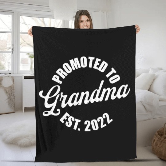 2022 Promoted To Grandma New Grandparent Distresse Fleece Blankets