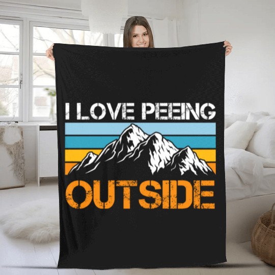 Mountaineer funny Peeing outside Nature boy Fleece Blankets