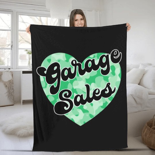 Garage Sales green camo heart Fleece Blankets