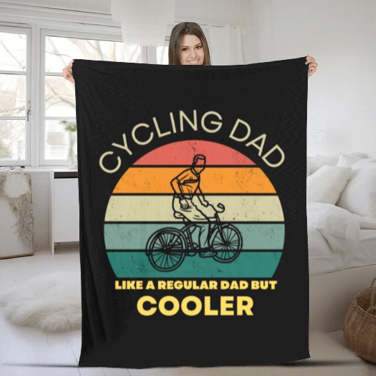CYCLING DAD LIKE A REGULAR DAD BUT COOLER Fleece Blankets
