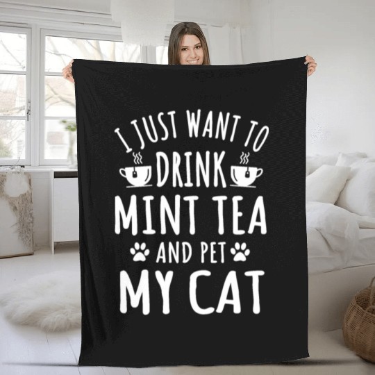 Funny Mint Tea Lover And Cat Owner Fleece Blankets