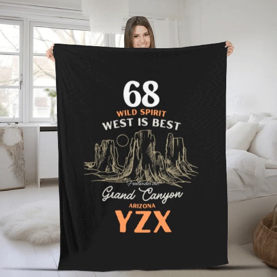 Grand canyon Arizonna, west is best Fleece Blankets