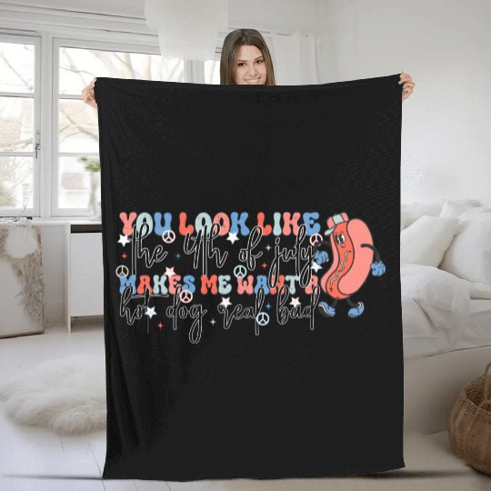 4th of july makes me want a hot dog real bad Fleece Blankets