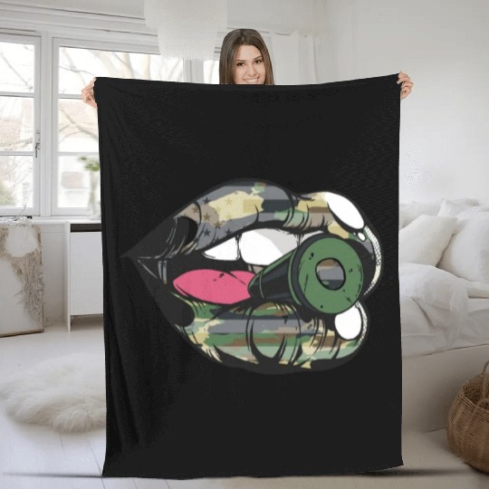 US Armed Forces Military Lip Bullet Army First Res Fleece Blankets