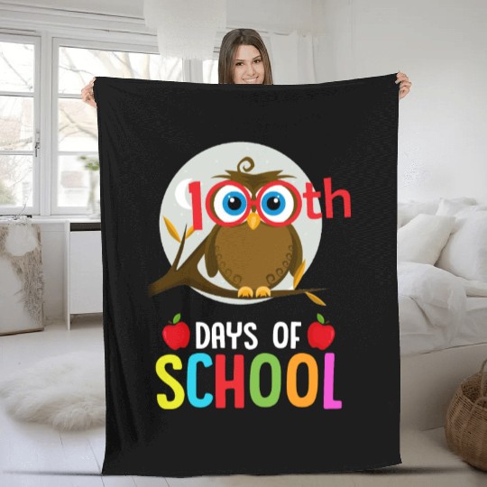 100 th days of school owl Fleece Blankets
