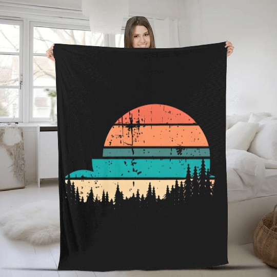 Retro Evergreen Sunset Stepped Circle Design Fleece Blankets