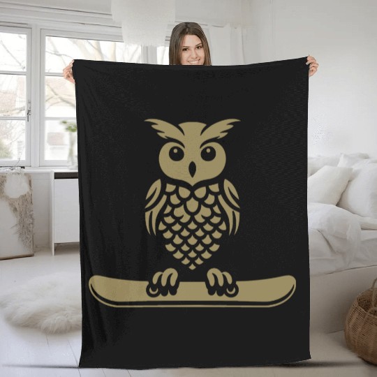 Minimalist Design: Owl Snowboarder Silhouette Fleece Blankets