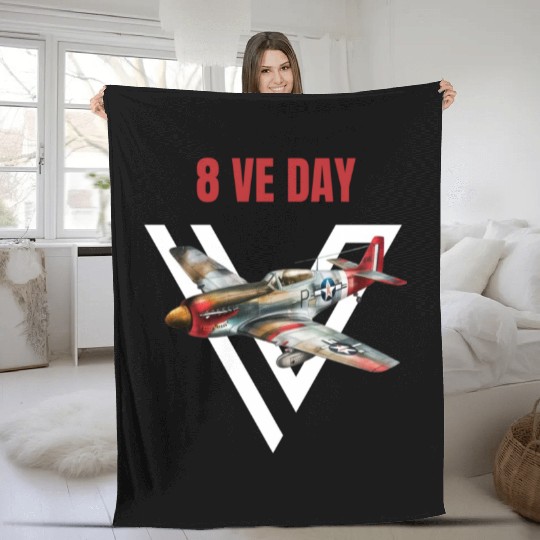 P15 Spitfire 8VE day Fleece Blankets