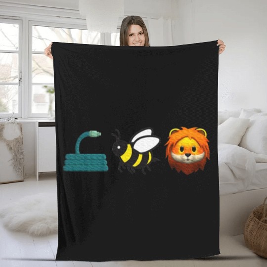 Hose Bee Lion Icons Hoes Be Lying Pun Intended Fleece Blankets