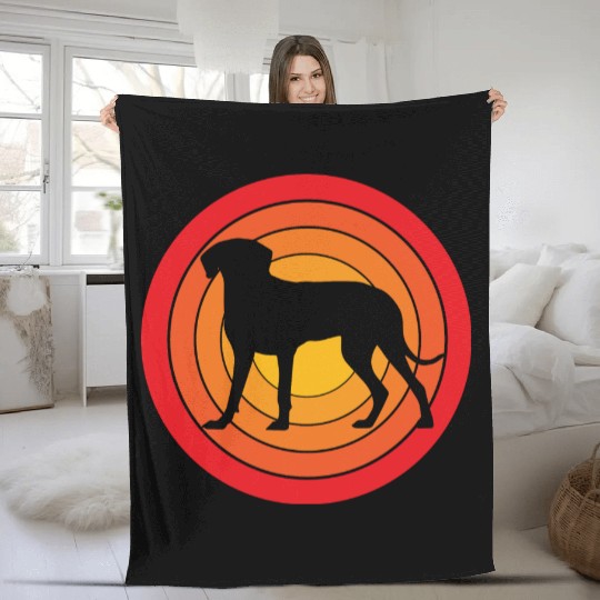 Retro Sunset Weimaraner Dog Silhouette Fleece Blankets