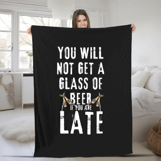 Bachelorette party | Halloween skeleton beer party Fleece Blankets