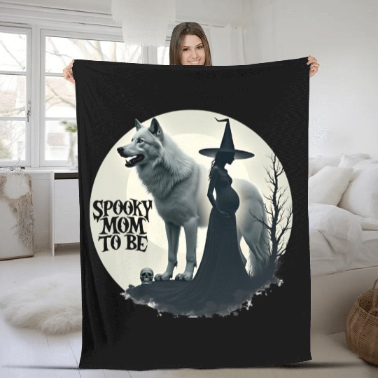 Spooky Mom To Be Baby Announcement Fleece Blankets