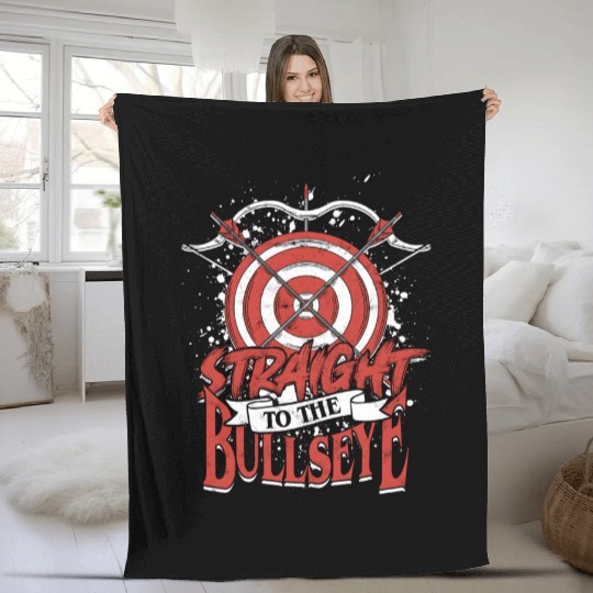 Archery Archer Straight to the bullseye Fleece Blankets