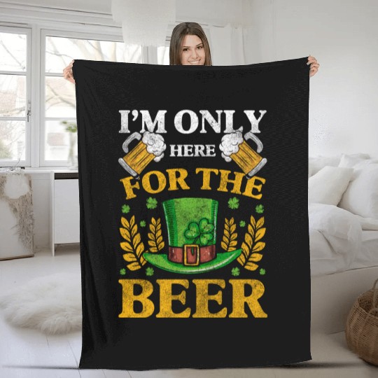Pub Shamrock Pot World Tour Fleece Blankets