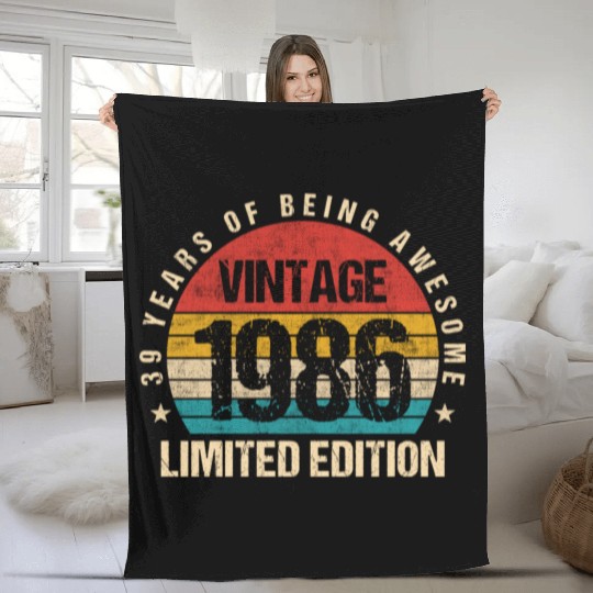 Vintage 1986 Limited Edition 39th Birthday Gift Fleece Blankets