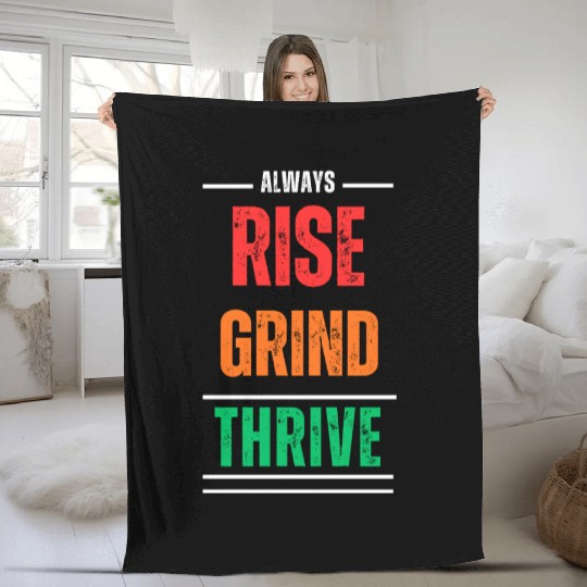 Rise, Grind, Thrive – The Resilience Mindset Fleece Blankets