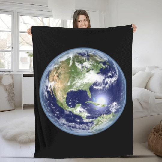Realistic Planet Earth – Our Home in Space Fleece Blankets