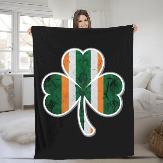 Vintage Irish Flag Shamrock Fleece Blankets