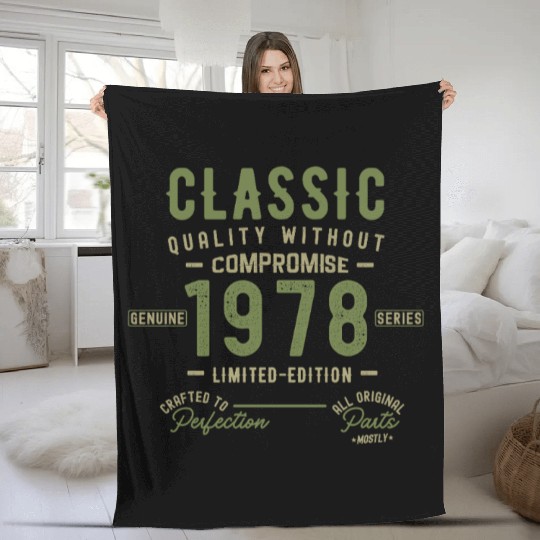Vintage 1978 – Retro Original Legend Fleece Blankets