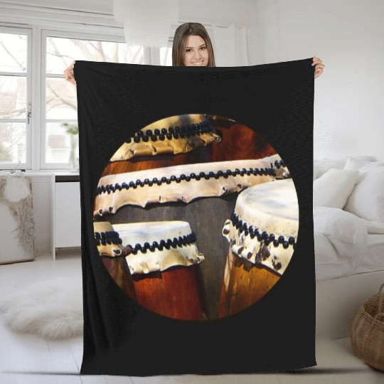 Japanese Drums Fleece Blankets