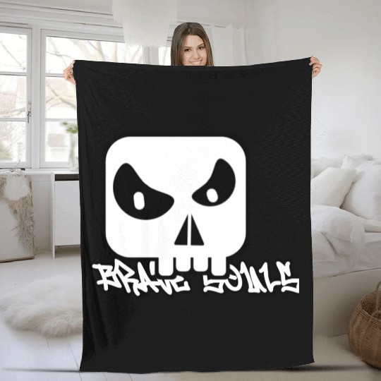 Minimalist Skull Graffiti Design Fleece Blankets