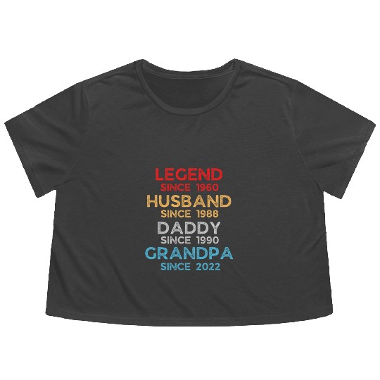 legend husband daddy papa quotes Flowy Cropped Tees