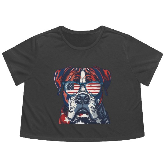 Boxer dog. American memorial day Flowy Cropped Tees