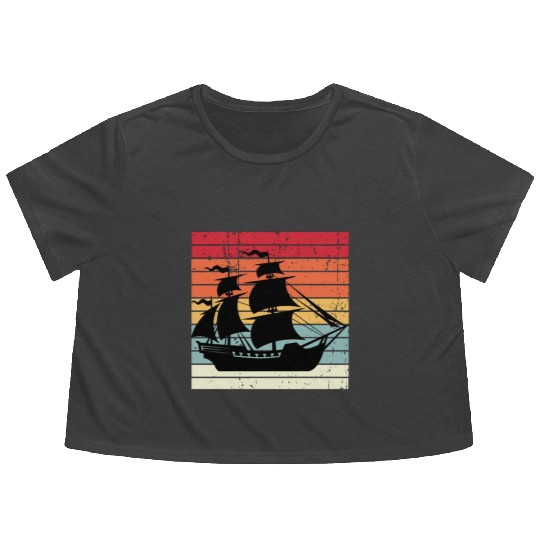 Pirate ship sunset Flowy Cropped Tees