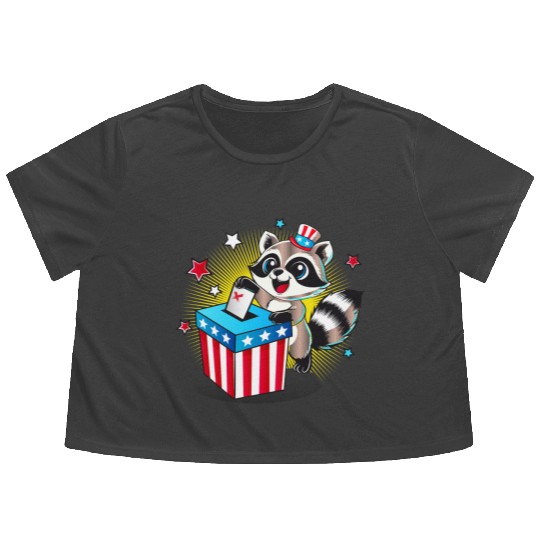 A raccoon casts his vote in the US election Flowy Cropped Tees