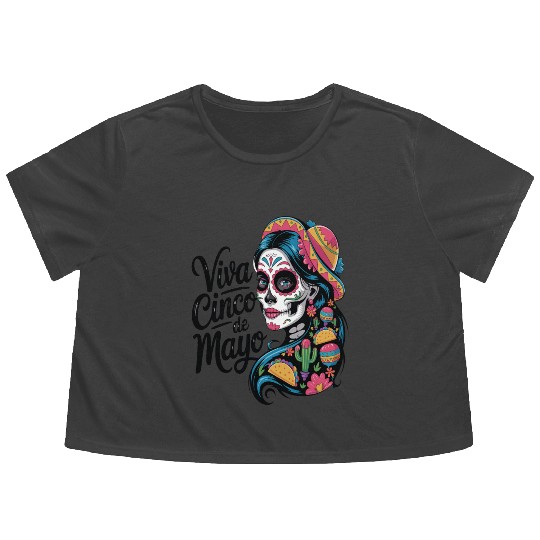 Cinco de Mayo Sugar Skull Girl Sombrero & Flowers Flowy Cropped Tees