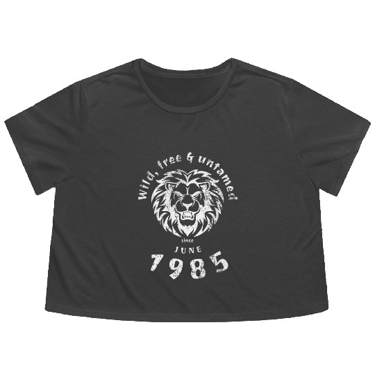 40th birthday Wild, free & untamed since 06/1985 Flowy Cropped Tees