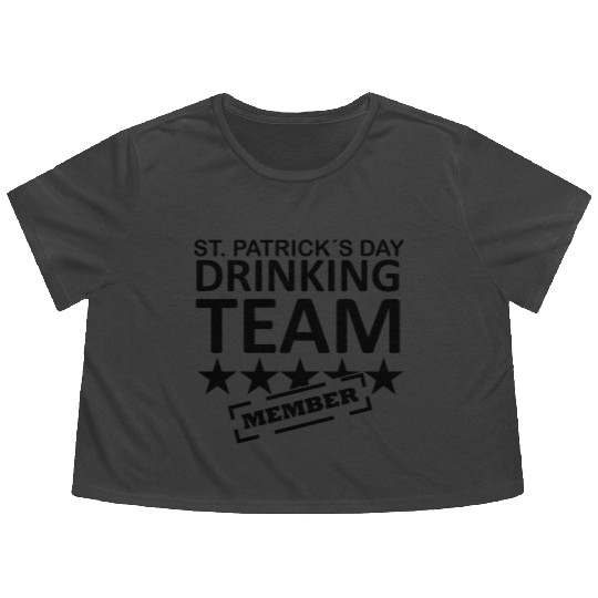 st. patrick´s day drinking team member Flowy Cropped Tees