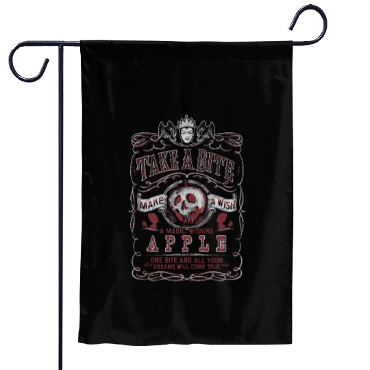 Disney Snow White Evil Queen Take A Bite Make A Wish Garden Flags