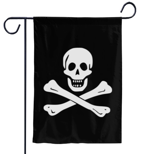Skull and Crossbones Garden Flags