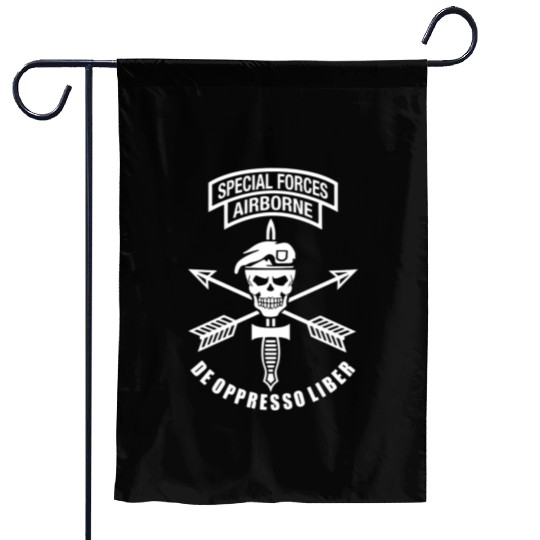 US Army Special Forces Airborne Garden Flags