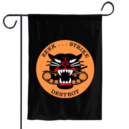 M18 HELLCAT Tank Destroyer Garden Flags