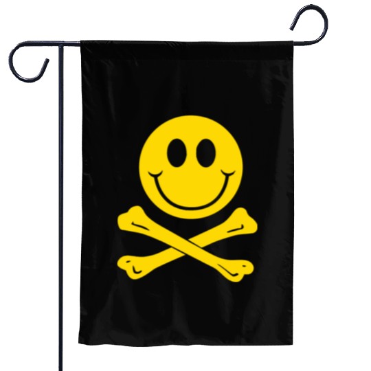 Smiley Pirate Skull and Crossbones Garden Flags