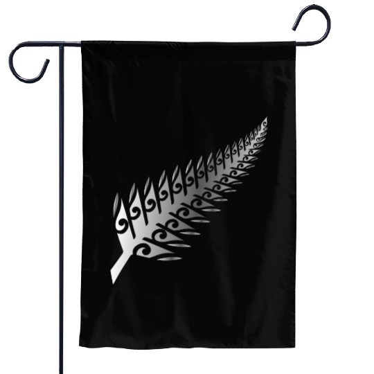 Silver Fern New Zealand Maori Style - Gift Idea Garden Flags