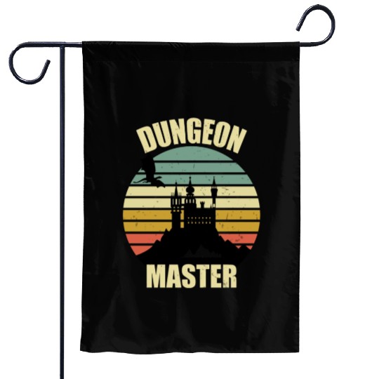 Dungeon Master - Bez I'm DM Smiles Retro Dragon Garden Flags