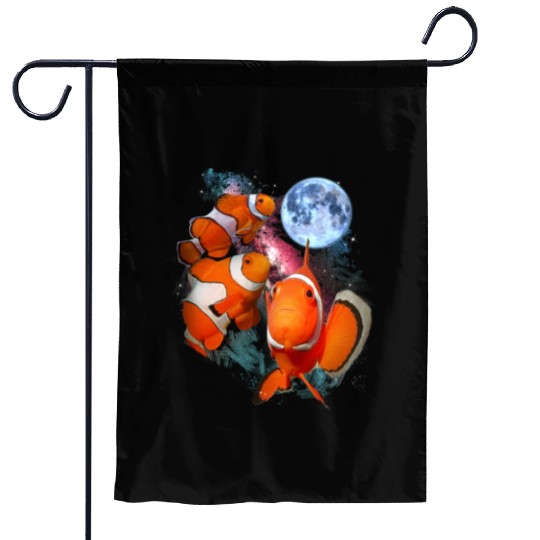 3 Moon Clown Fish Sea Anemonefish Lovers Fish Art Garden Flags