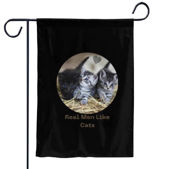 Kittens love Garden Flags