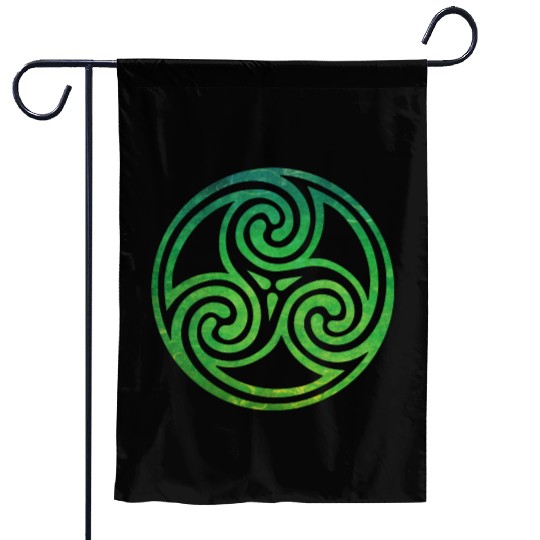Celtic Knot Garden Flags