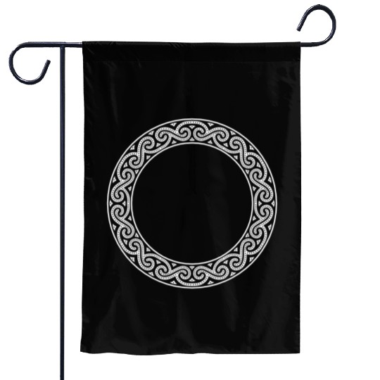 Celtic Knot Garden Flags