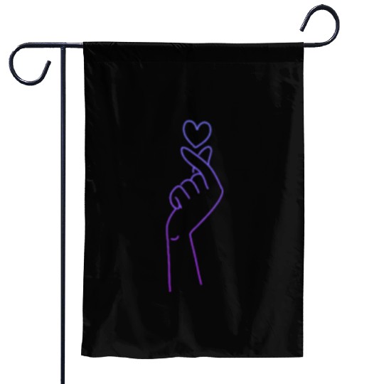Finger Heart Pocket K-Pop K-Drama Garden Flags