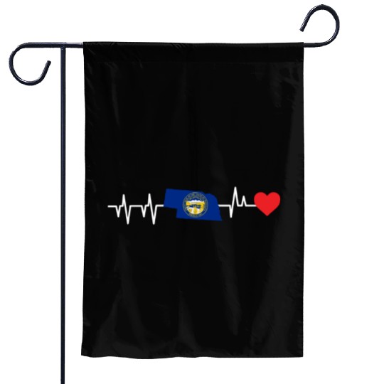 Nebraska Heartbeat Gift Garden Flags
