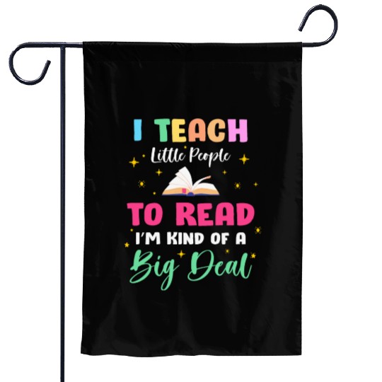 Kindergarten Teacher Garden Flags