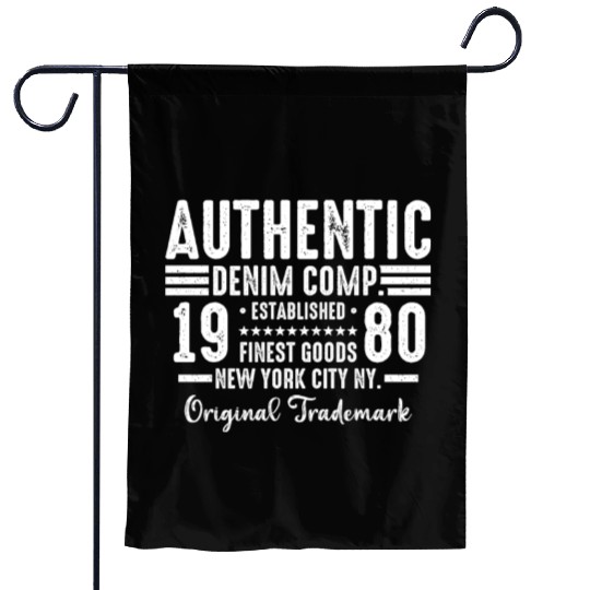 New York City Born In 1980 Vintage Birthday Garden Flags