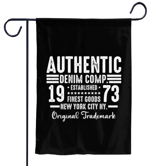 New York City Born In 1973 Vintage Birthday Garden Flags