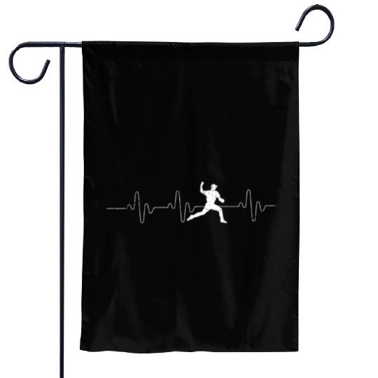 Baseball Pitcher Heartbeat Baseball Pitching Close Garden Flags